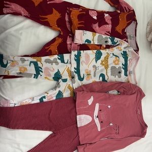Lot of 6 Carters pajamas 4T